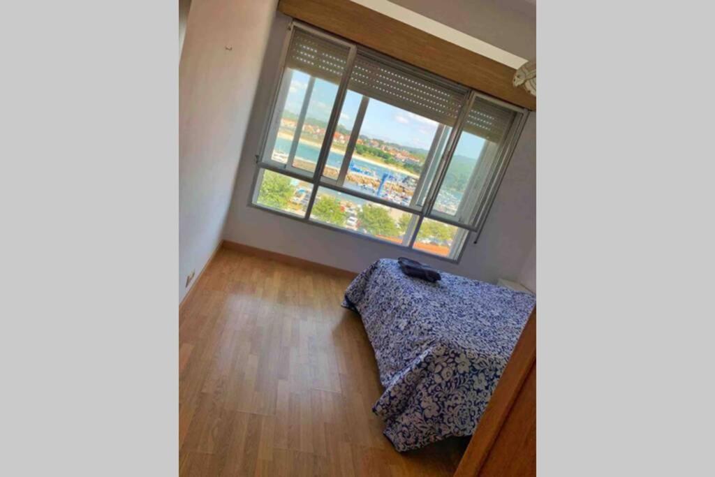 Piso En Portonovo Con Vistas A La Playa Apartment Sanxenxo Bagian luar foto